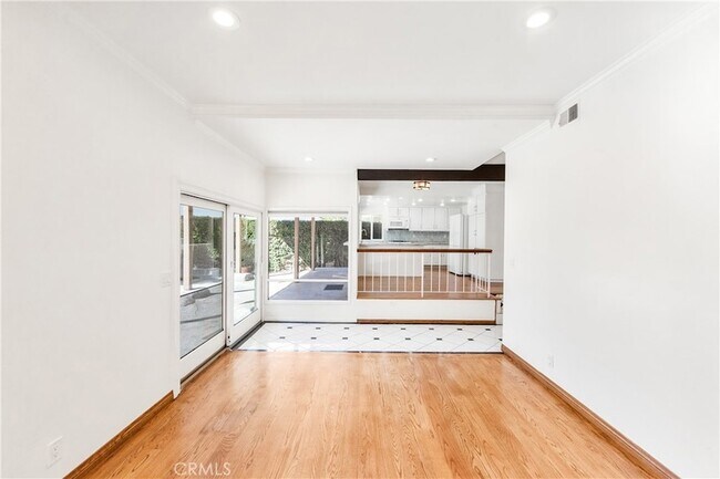 Building Photo - 16293 Wayfarer Ln