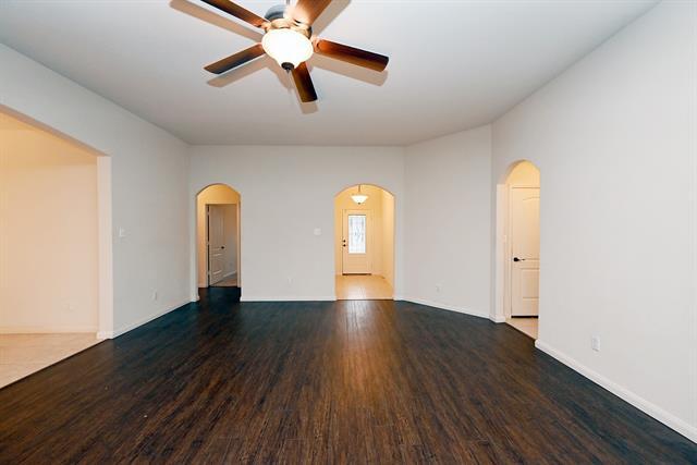 Building Photo - 2413 Spring Meadows Dr