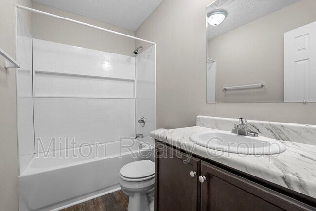 Building Photo - 6748 Willowbrook Dr