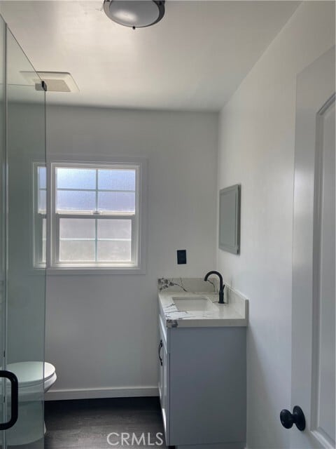 Building Photo - 4050 Floral Dr