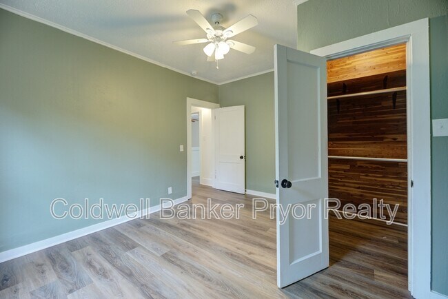 Building Photo - 65 Nason St