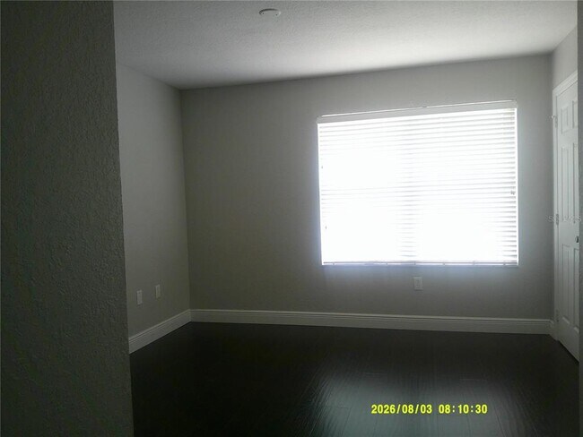 Building Photo - 3098 Ashland Ln N