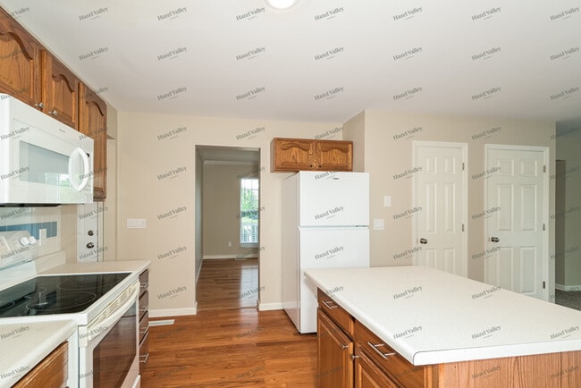 Building Photo - 1737 Western Pines Ct
