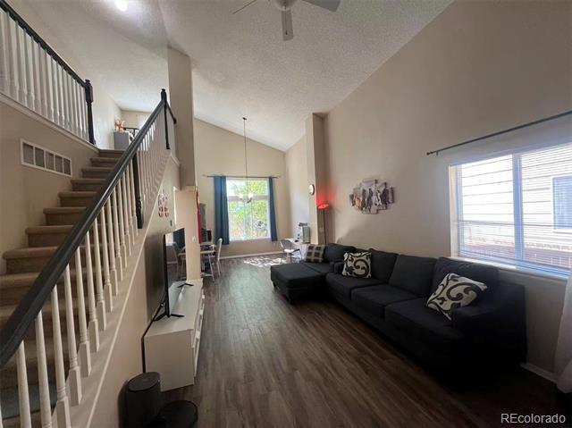 Building Photo - 8716 Redwing Ave