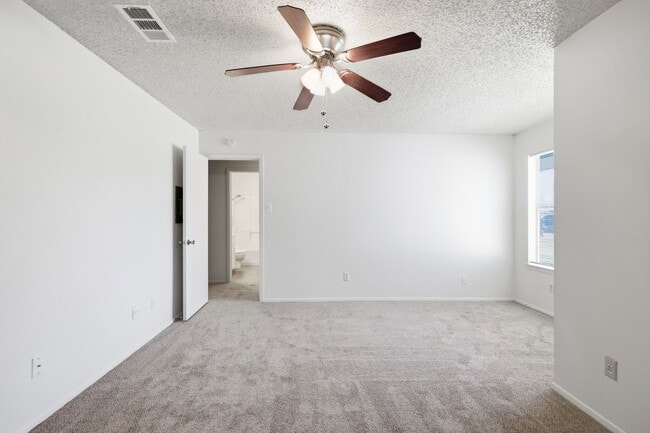 Building Photo - 12805 Tomanet Trail