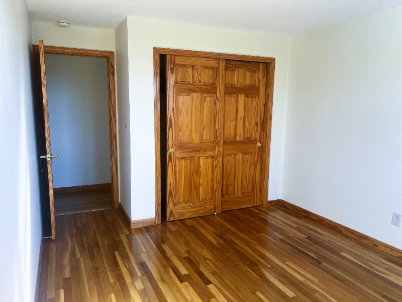 Building Photo - 94 Hillside Rd