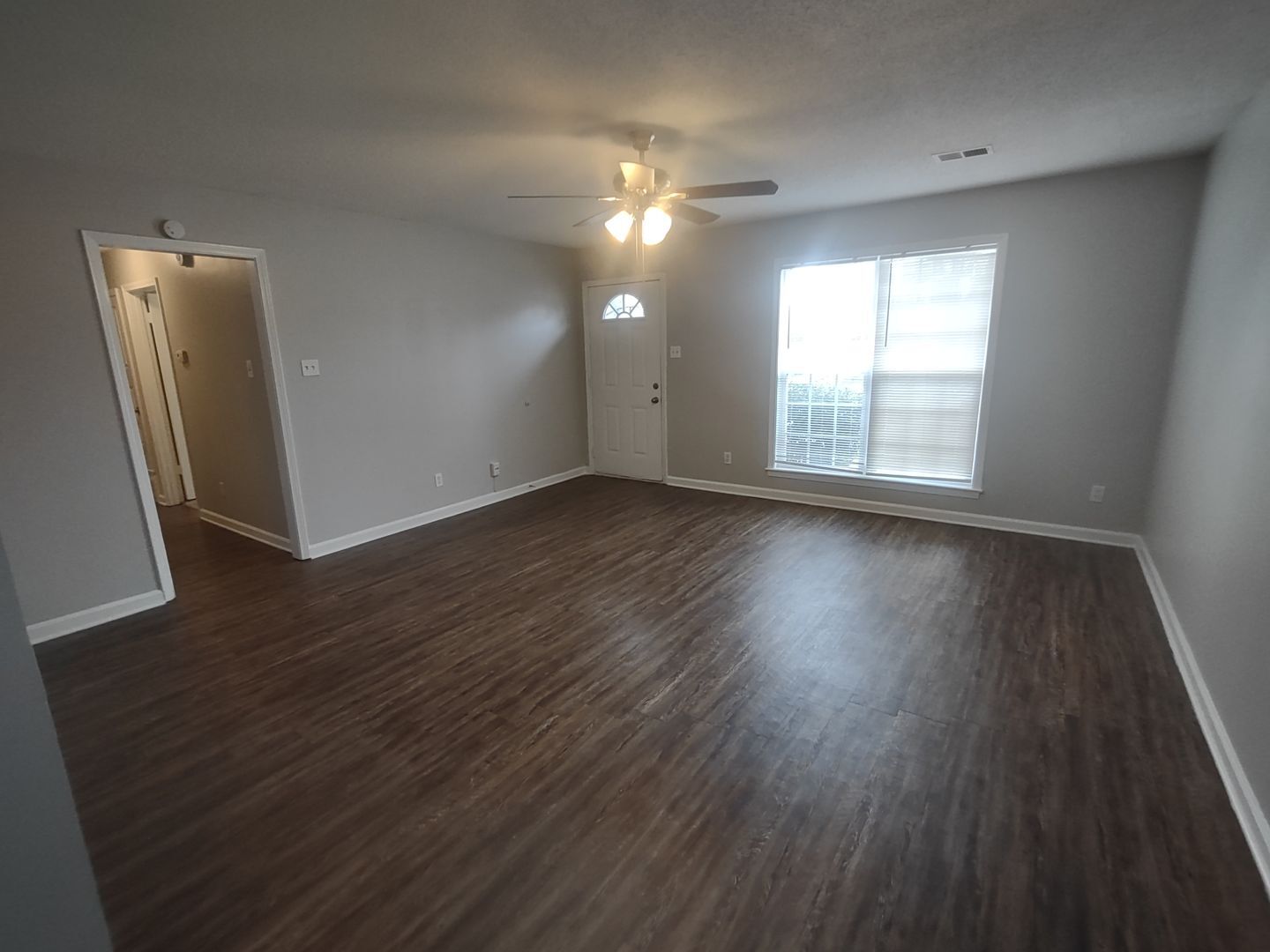 Building Photo - 3914 Winwood Dr