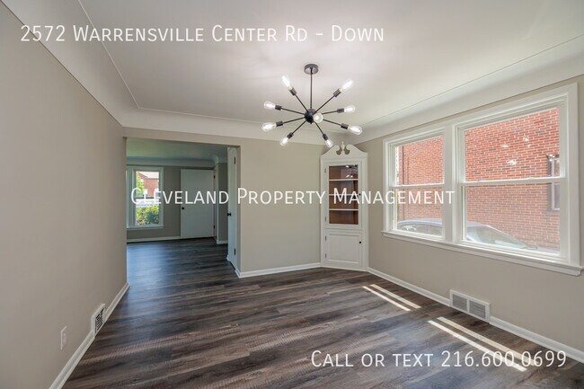 Building Photo - 2572 Warrensville Center Rd