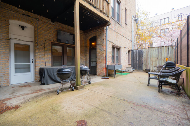 Building Photo - 2057 N Seminary Ave