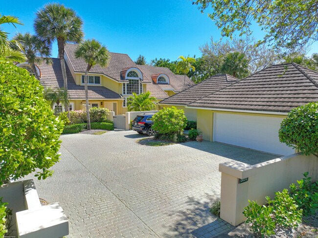 Building Photo - 2624 Muirfield Ct