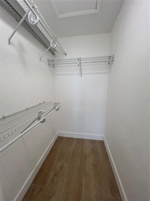 Building Photo - 2464 Picnic St