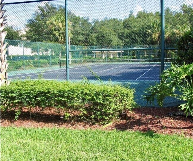 Building Photo - 18573 Bridle Club Dr