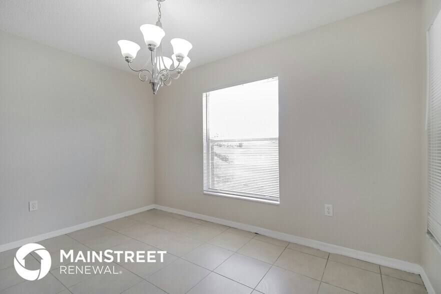 Building Photo - 2338 Skywind Cir