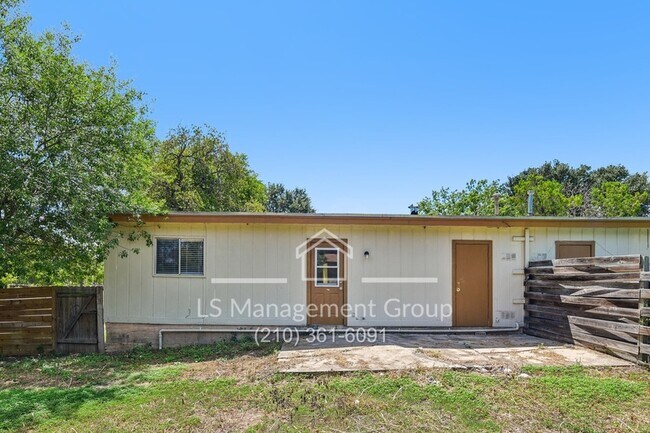 Building Photo - 6603 Cherryleaf St