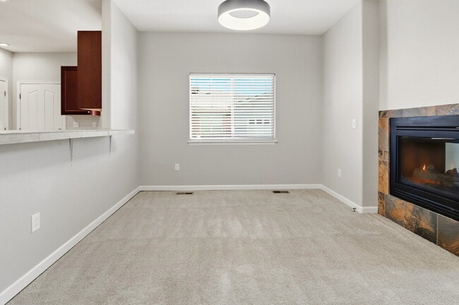 Building Photo - $2,940.45 - 4 Bed, 3 Bath Townhome In Commerce City with Central AC and In Unit Laundry!