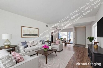 Building Photo - 947 N Alvernon Way
