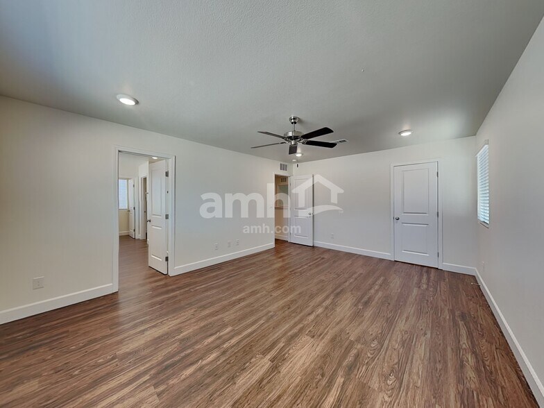 Building Photo - 2014 Tuch Wy