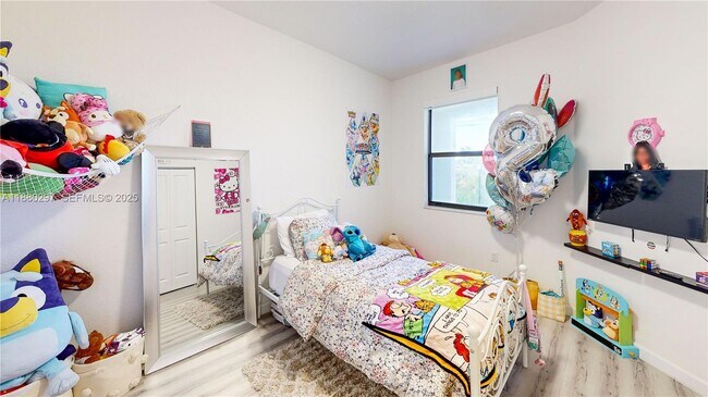 Building Photo - 24902 SW 107th Ave