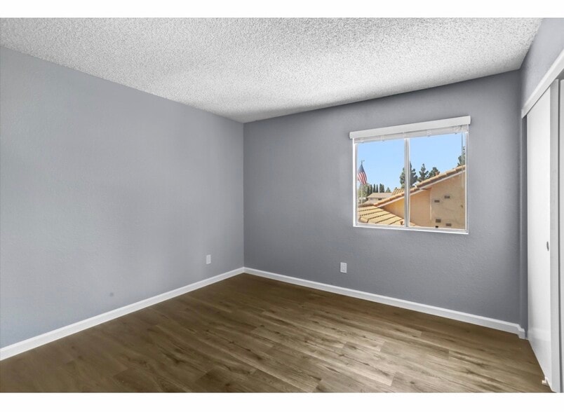 Building Photo - 625 Forester Ln