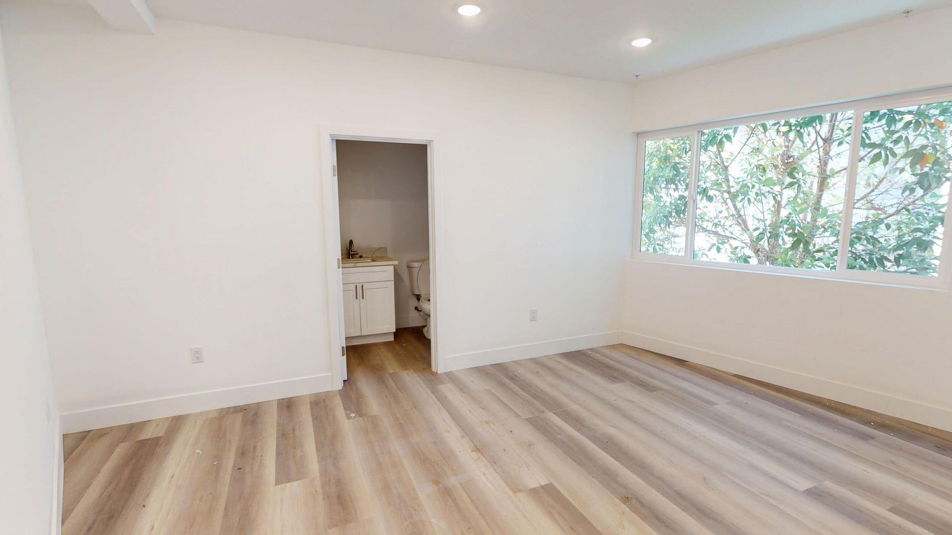 Interior Photo - Lindblade Lofts