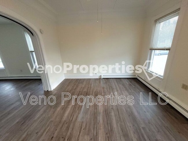 Building Photo - 1850 8th Ave