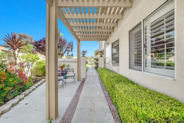 Building Photo - 885 Oakland Hills Dr