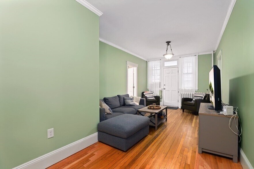 Building Photo - 301 Allston St