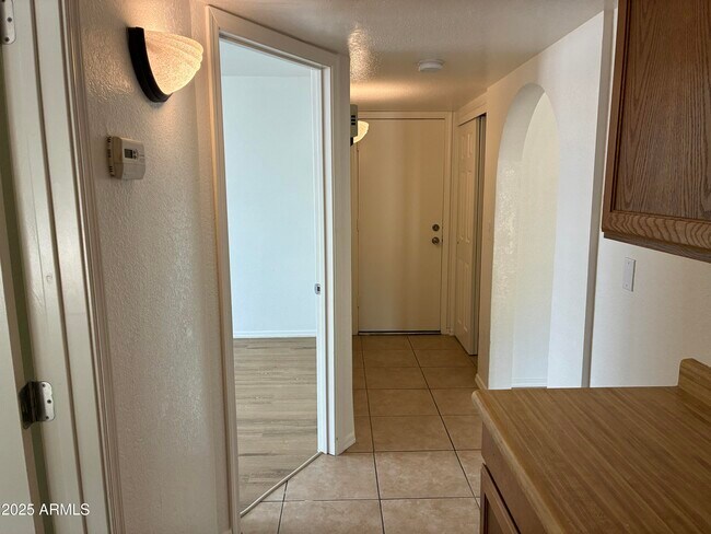 Building Photo - 11014 N 65th Ave