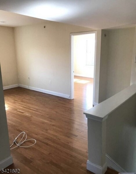 Building Photo - 237 Closter Dock Rd