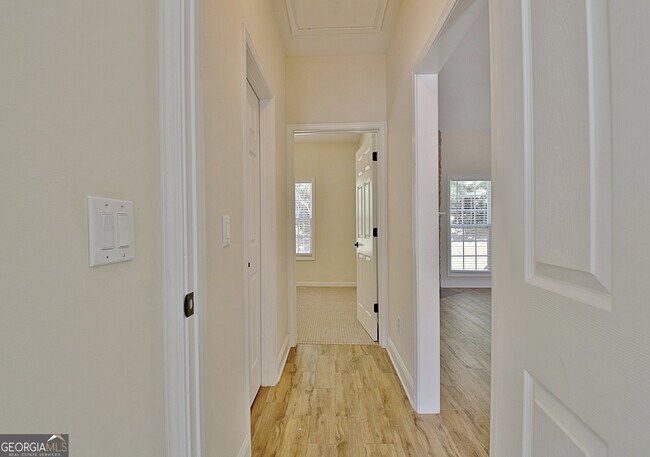 Building Photo - 110 Freeman Forest Dr