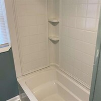 Building Photo - For Rent – 3 Bed, 1 Bath Home in Bristol, ...