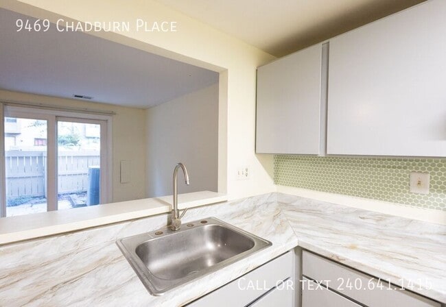 Building Photo - 9469 Chadburn Pl