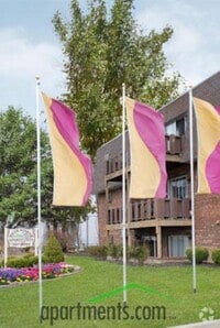 Building Photo - 20-32 Church St - 30-12