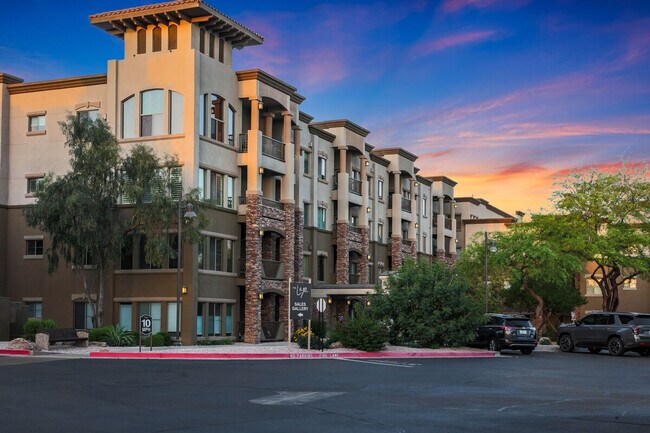 Building Photo - 5350 E Deer Valley Dr