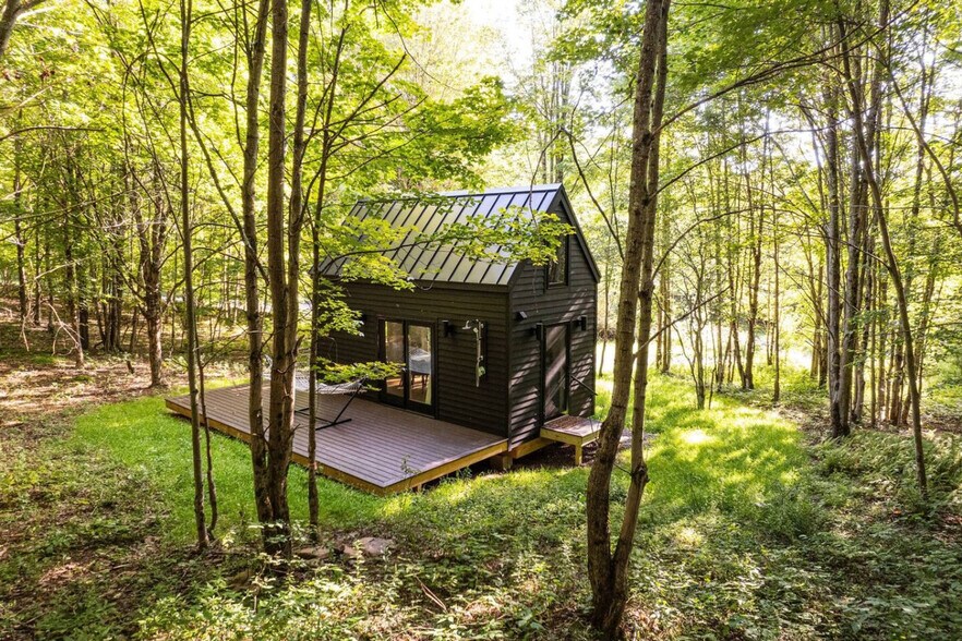 Building Photo - 535 Scutt Mountain Rd