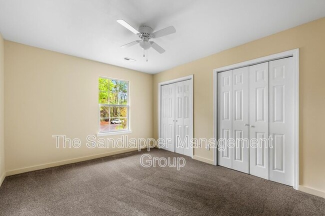 Building Photo - 7955 Timbercreek Ln