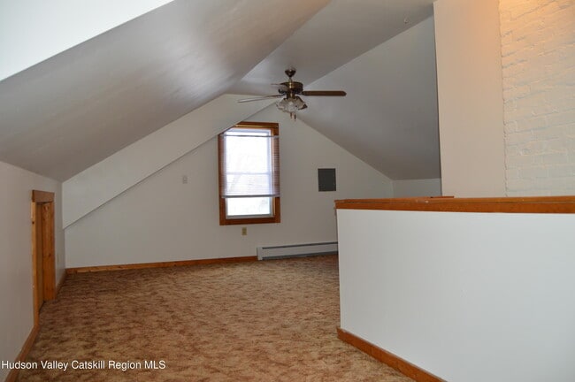 Building Photo - 86 Ulster Ave