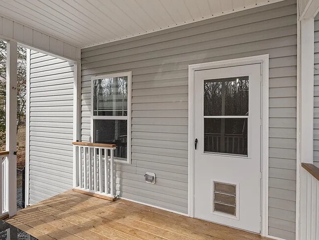 Building Photo - Room in House on Bounty Cir