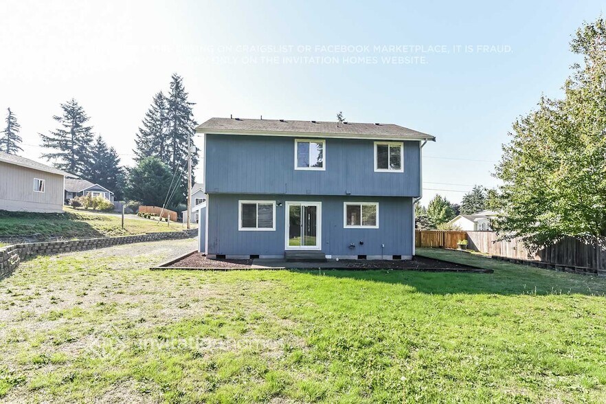 Building Photo - 12105 119th St E