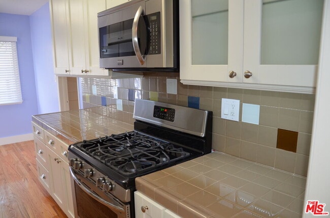 Building Photo - 2335 28th St