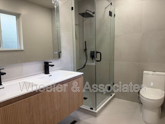 Building Photo - 4131 S Fortuna Way