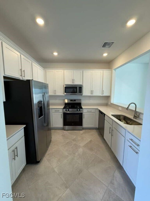 Building Photo - 14887 White Pearl Rd