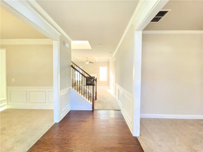 Building Photo - 3068 Ivy Crossing Dr