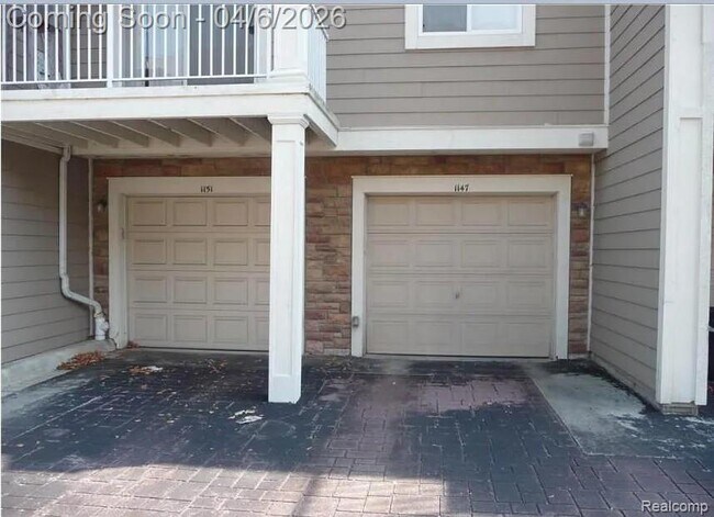 Building Photo - 1147 Beaver Run