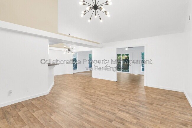 Building Photo - 6 English Saddle Ct
