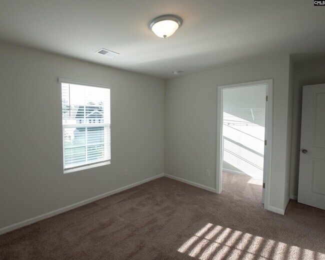 Building Photo - 661 Penfolds Wy