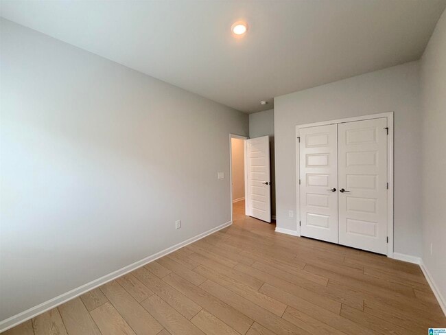 Building Photo - 204 Stockyard Cir