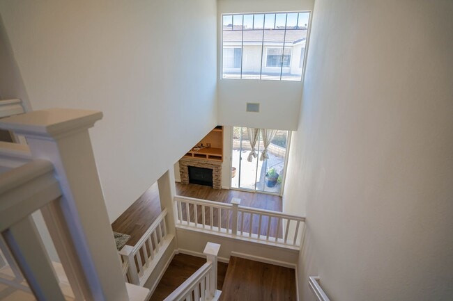 Building Photo - 2-Bedroom Townhome in Valencia's Cheyenne ...