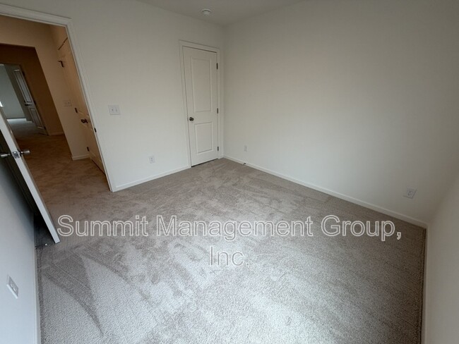 Building Photo - 1506 Aralynn Ct