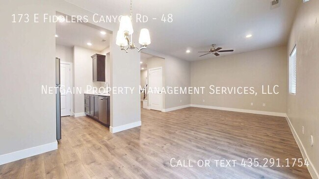 Building Photo - 173 E Fiddlers Canyon Rd